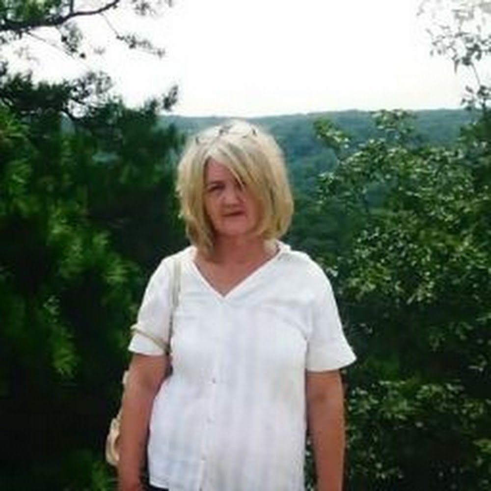 Meet your Posher, Helen